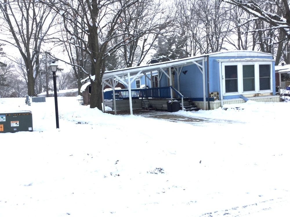 Villa Village: 2404 N 8th St, Red Oak, IA 51566